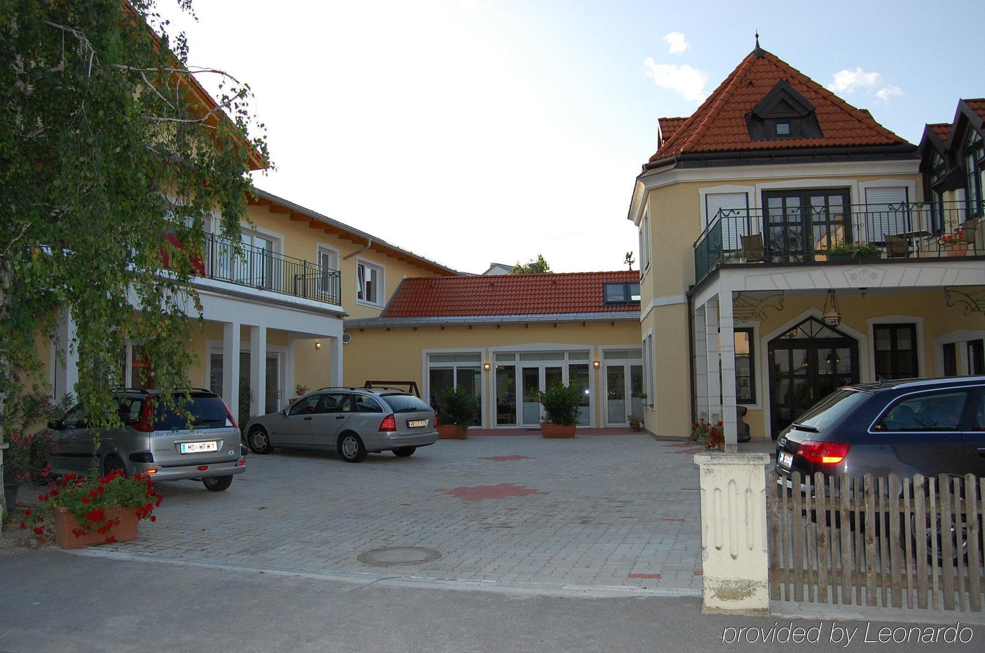 Hotel Der Winzerhof Achau Exterior foto